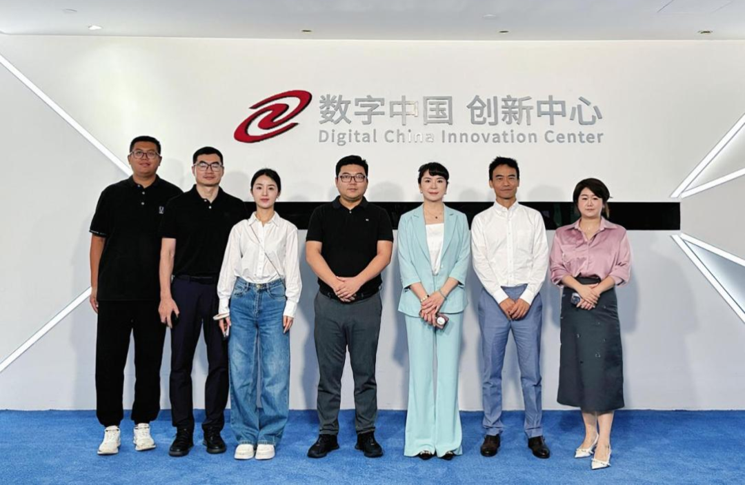 长安汽车杨军华一行到访神州数码和尊龙凯时人生就是搏，共谋汽车业务创新之道